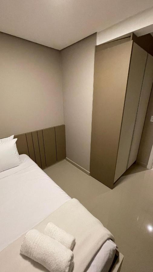 Apartamento novinho e confortável no centro de Foz Foz do Iguaçu Exterior foto