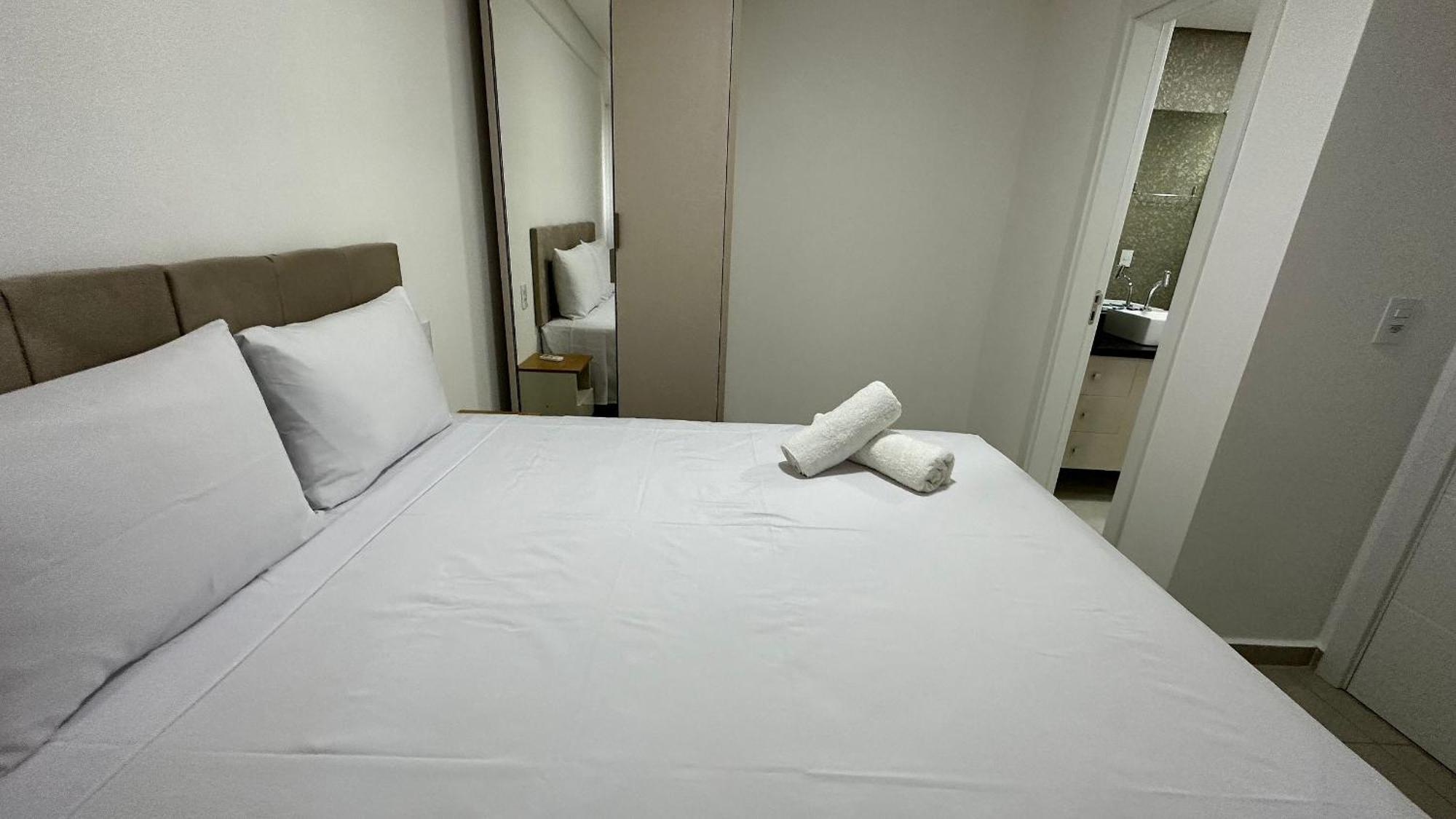 Apartamento novinho e confortável no centro de Foz Foz do Iguaçu Exterior foto