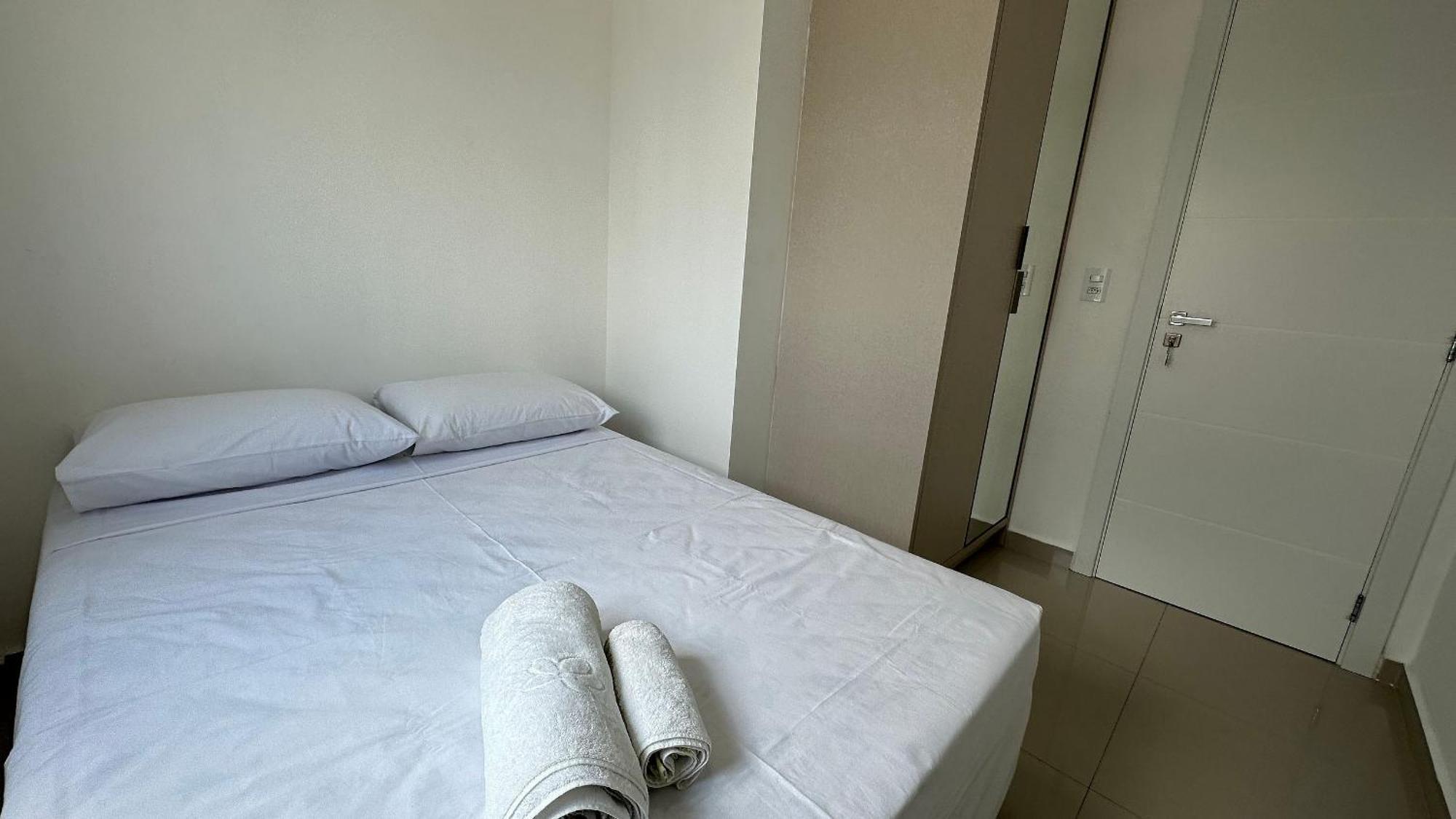 Apartamento novinho e confortável no centro de Foz Foz do Iguaçu Exterior foto